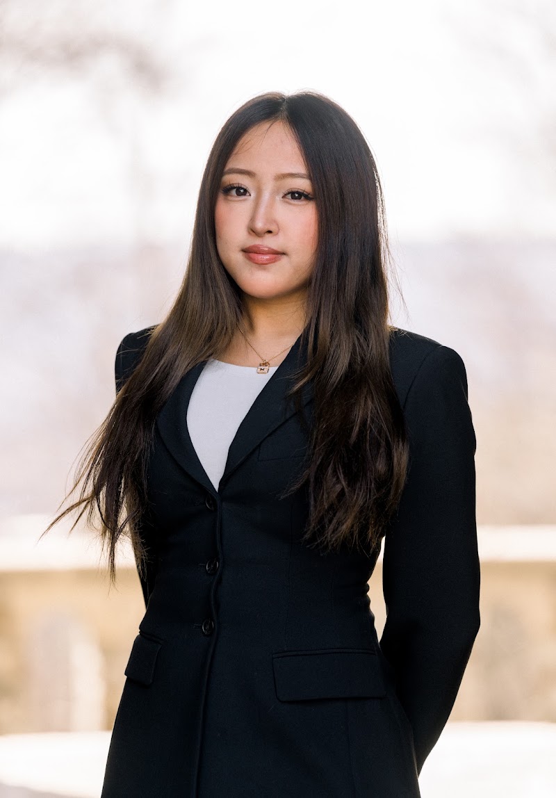 Portrait of Chere Hong